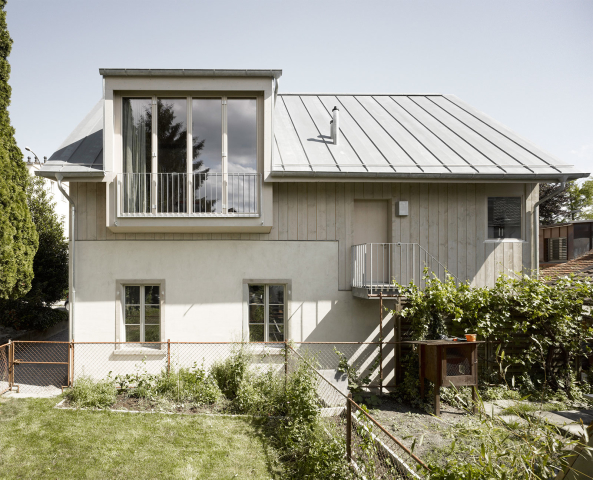 Das Graue Haus | EDELAAR MOSAYEBI INDERBITZIN